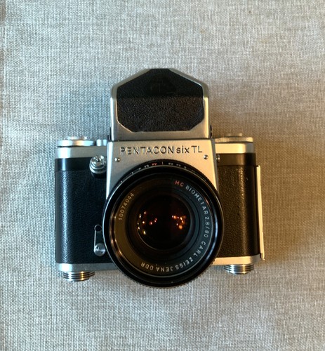 Pentacon six 6x6 - six,